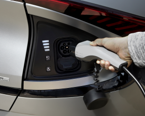 digital 1920x1080 chargingport