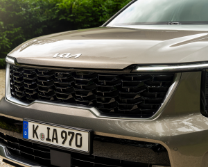 Kia_Sorento_GT-line_MY25_01