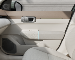 kia-ev4-sedane-baseline-int-static-print-3600x2400-2