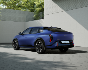 kia-ev4-sedane-gtl-ext-static-print-3600x2400-1