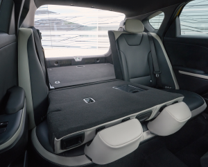 kia-k4-gtline-sparkling-yellow-interior-print-3600x2400-006