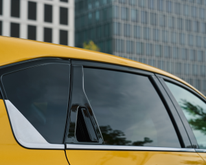 kia-k4-gtline-sparkling-yellow-static-print-3600x2400-012