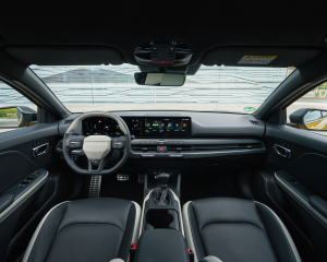 kia_k4_gtl_kickoff26_sparkling-gelb-metallic-016