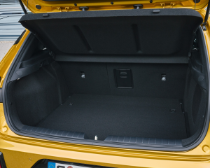 kia_k4_gtl_kickoff26_sparkling-gelb-metallic-022