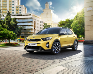 kia stonic my18 cover image 11889 66605