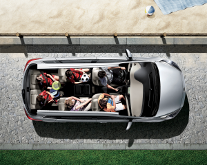 kia carens my17 interior space