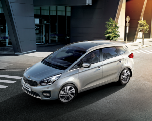 kia carens my17 outdoor 15