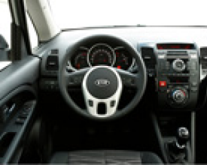 3 New Kia Venga dashboard thmb