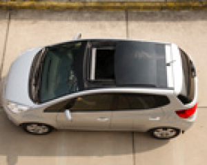 6 New Kia Venga roof thmb