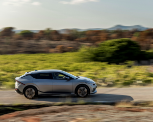 043_KIA_EV6-3600x2400