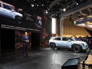 Anteprima Europea per Kia EV3 al Salone Mondiale dell’Automobile di Parigi 2024. In esposizione anche il Kia Concept PV5 Passenger