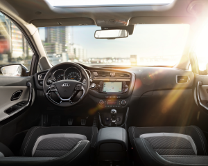 kia_ceed_my16_centre_console_7053_36097