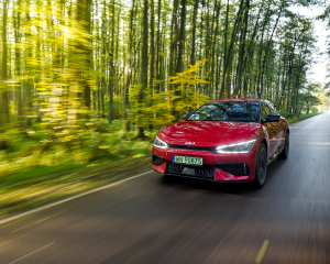 Kia_EV6_GT_Dynamiczne_(10)_10