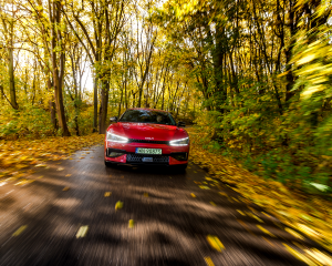 Kia_EV6_GT_Dynamiczne_(9)_10