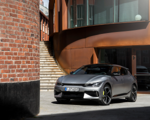 EV6_GT_Statyczne_Centrala_(13)