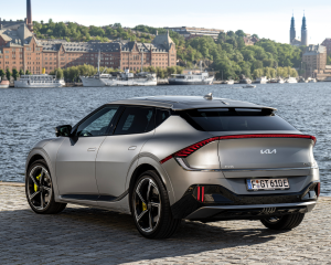 EV6_GT_Statyczne_Centrala_(5)