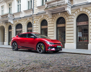 Kia_EV6_GT_Statyczne_(13)_10