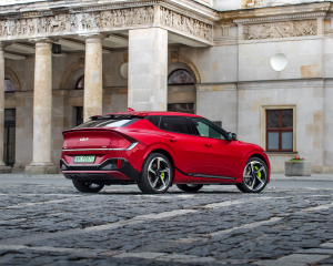 Kia_EV6_GT_Statyczne_(3)_10