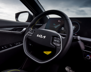 Kia_EV6_GT_Wnetrze_(5)_10