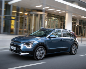 kia_Dynamiczne_PHEV_(7)