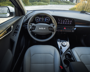Kia_Niro_EV_Wnętrze_(3)_09