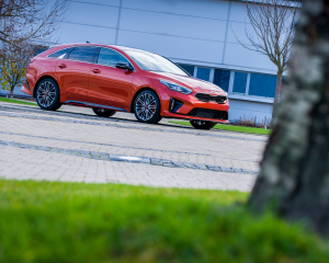 Kia_ProCeed604