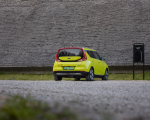 Kia_eSoul_filipblank-1