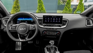 Kia XCeed gets refreshed design, enhanced tech and powerful GT-line trim